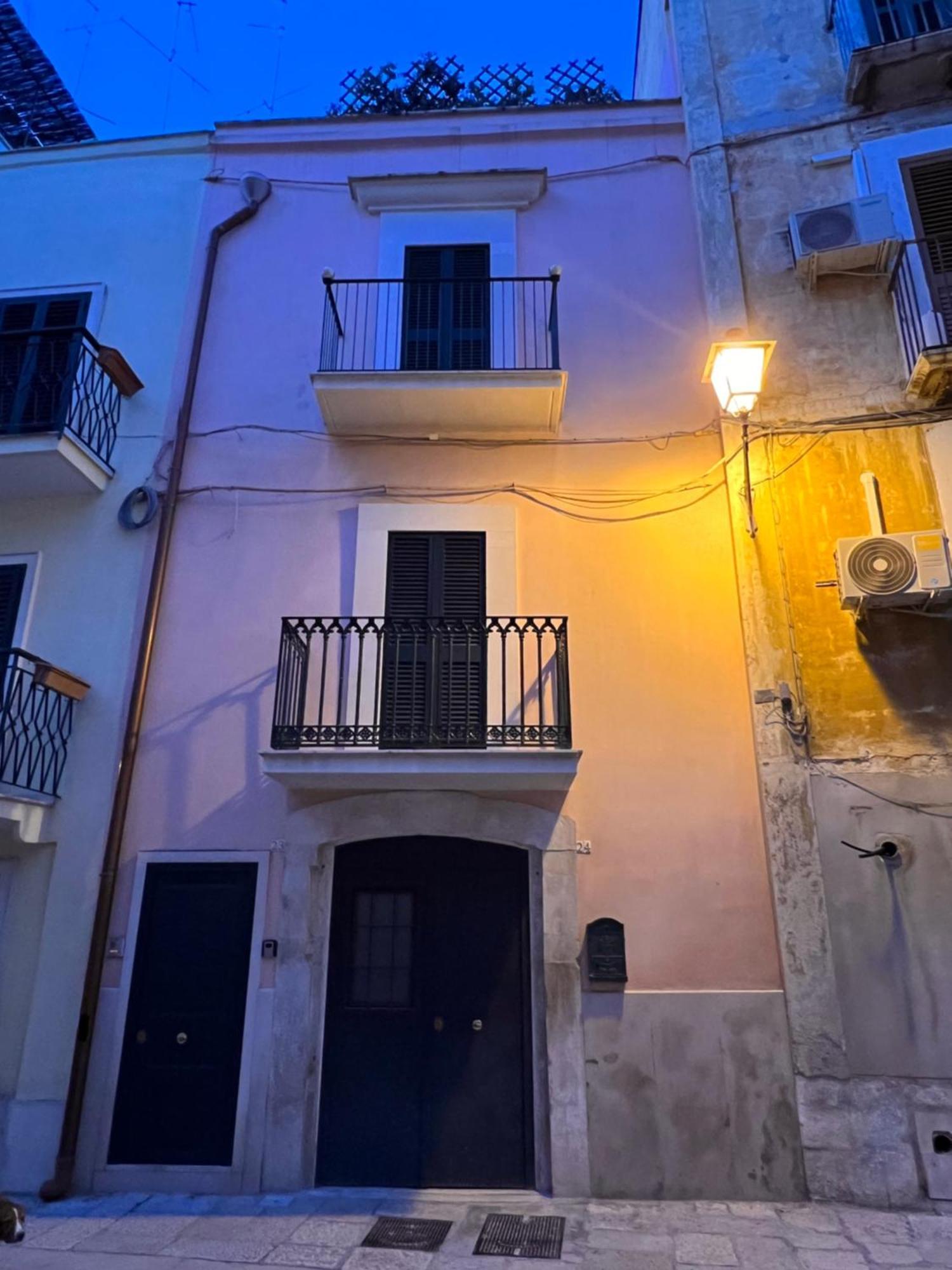 Dimora Le Scalette Apartment Bari Exterior foto