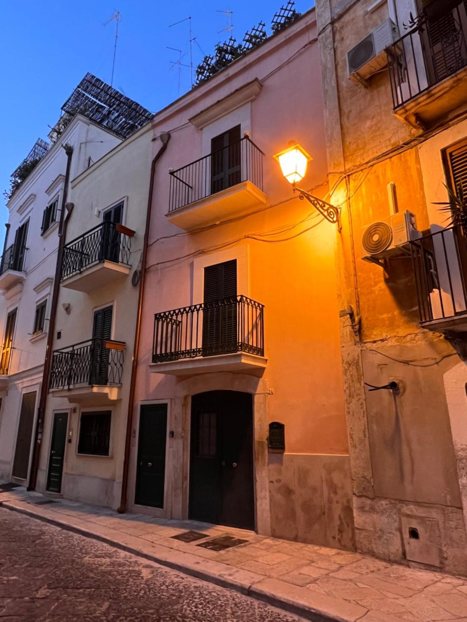 Dimora Le Scalette Apartment Bari Exterior foto