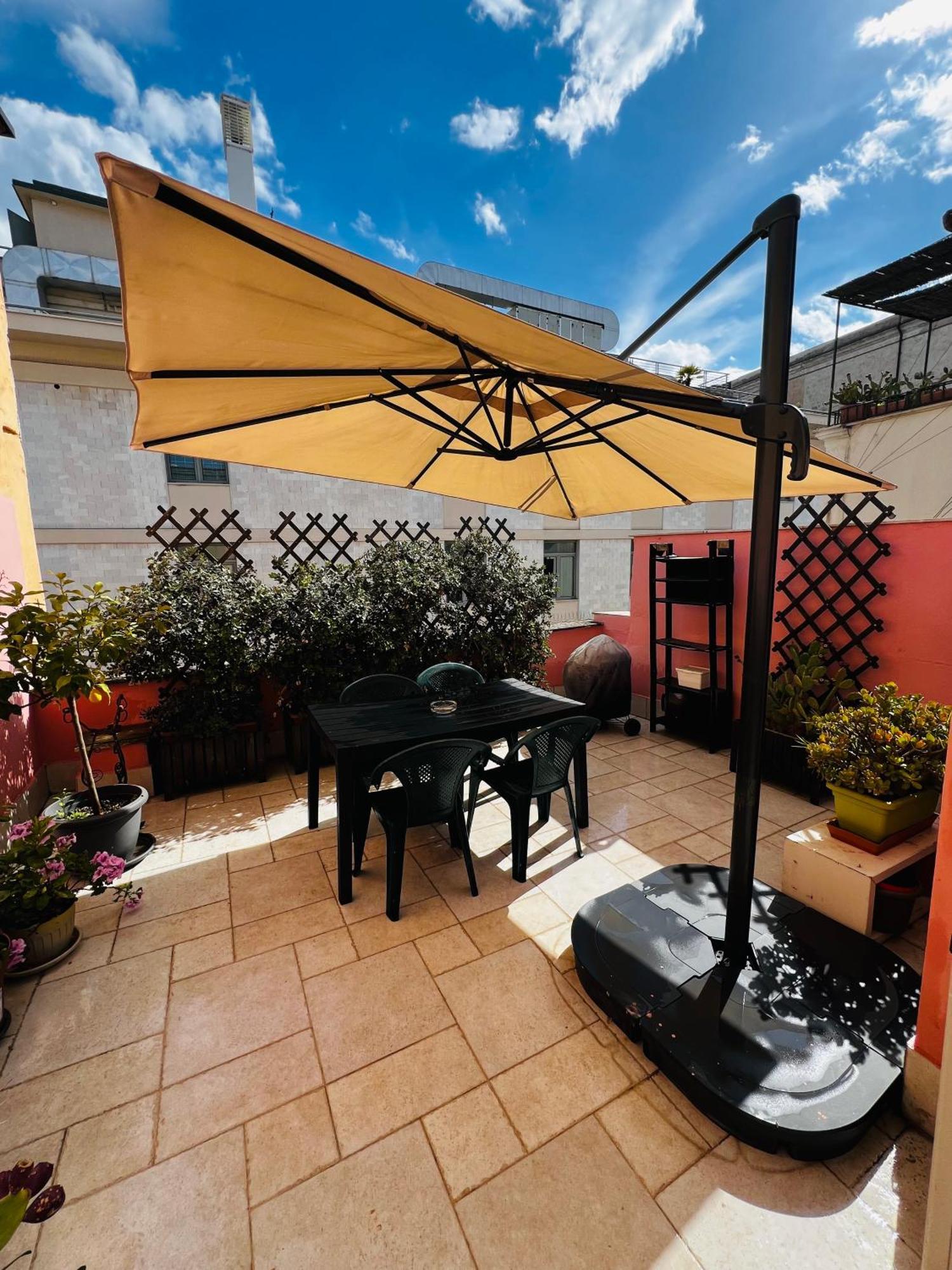 Dimora Le Scalette Apartment Bari Exterior foto